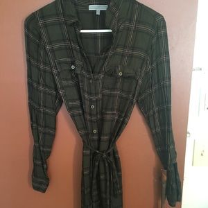 Flannel dress/oversized top.
